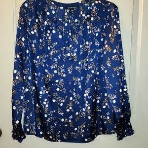 41 Hawthorn split neck blouse. Navy XLP.